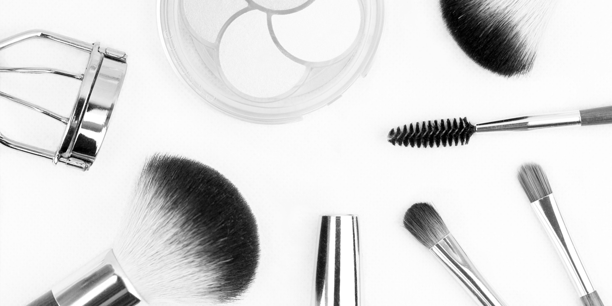 Make-Up